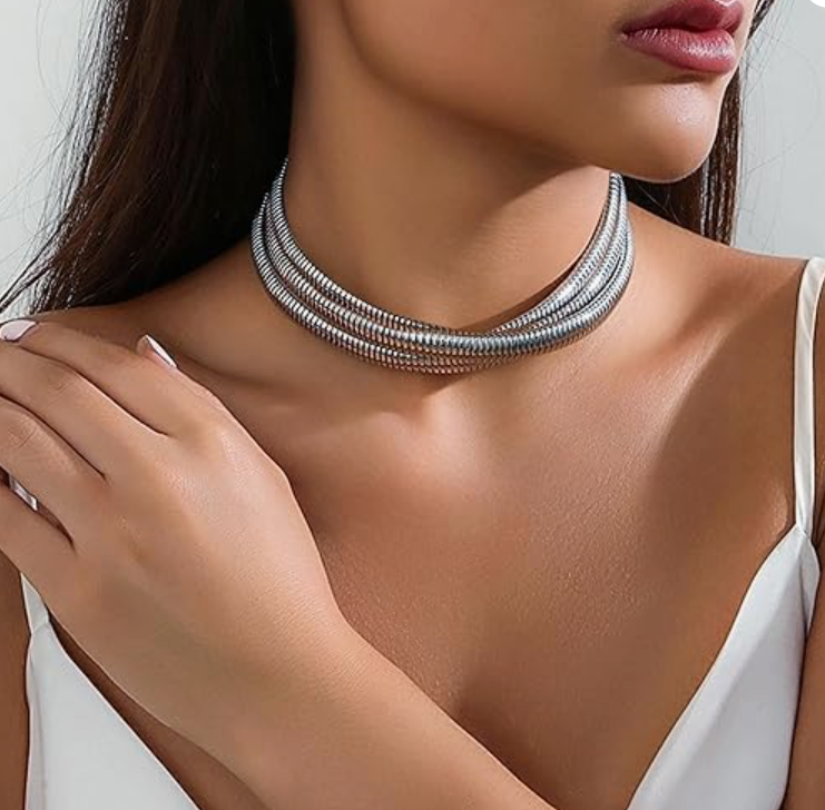 Multi layer choker silver