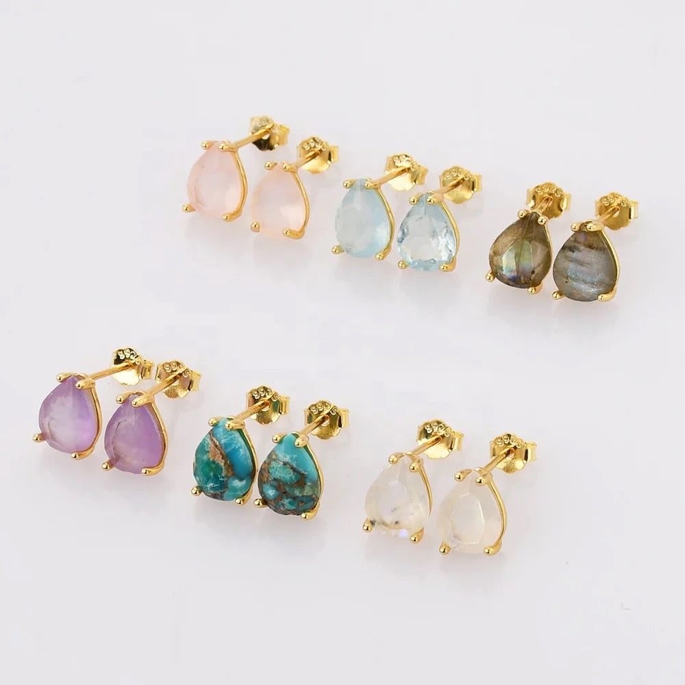 Mini Quartz teardrop studs